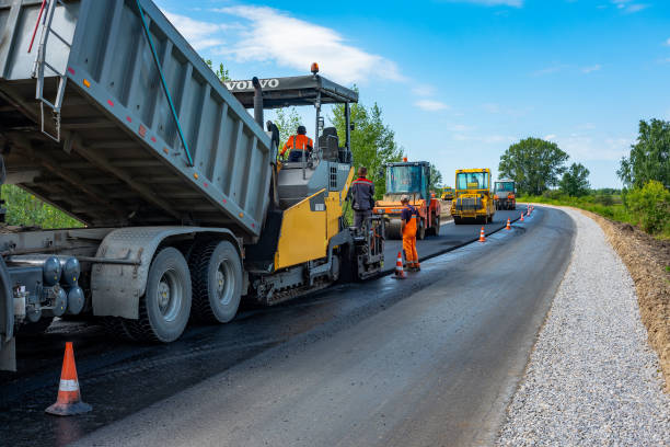 Asphalt Pavers Global Market By Product Type, By Application, By Paving Width, By Screed Type, By Region Segment Forecast, 2023-2032