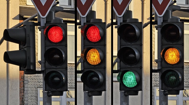 Global Traffic Signals Market Outlook Through 2023-2032