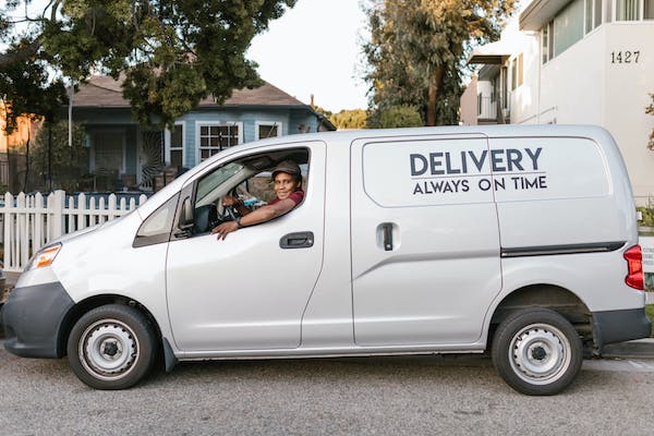 Global Same-Day Delivery Services Market Outlook Through 2023-2032