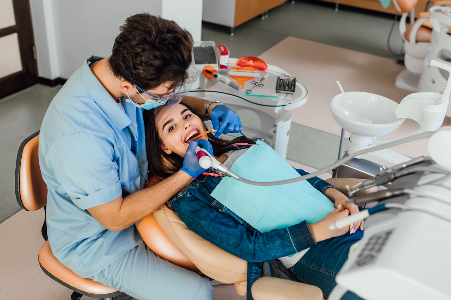 What to Expect from a Family Dentist