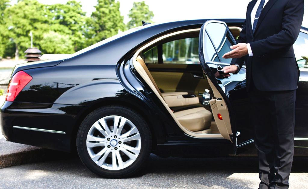 How Does Cheap Limo Service Near me Make It Easy To Get Around NYC?
