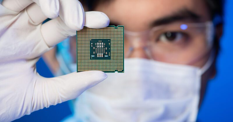 Semiconductor Woes: Will Nvidia Survive the Sell-Off?
