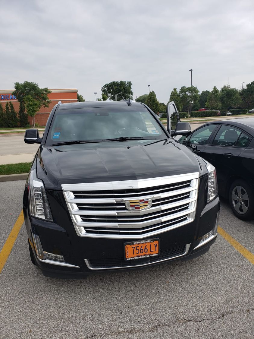 Limousine photos: stock vs real life