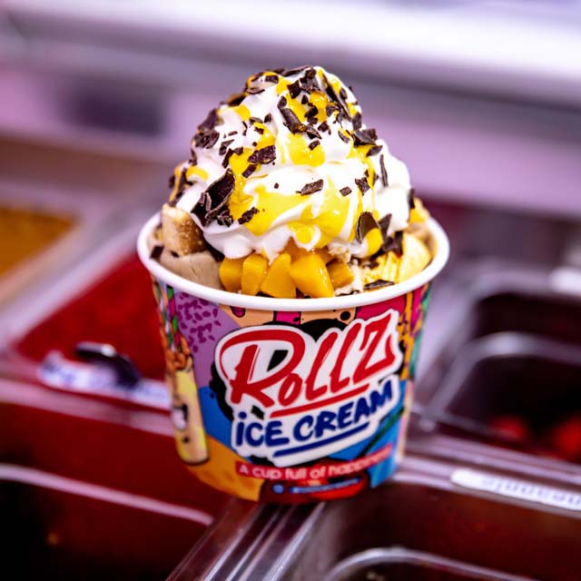 WAFFLES, CHEESECAKE, ROLLED ICE CREAMS: WHY YOU SHOULD INDULGE IN ALL THIS SEASON!