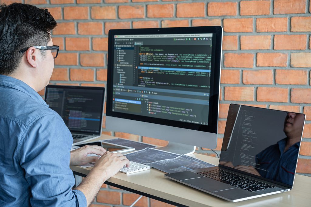 How to Hire Remote Developer