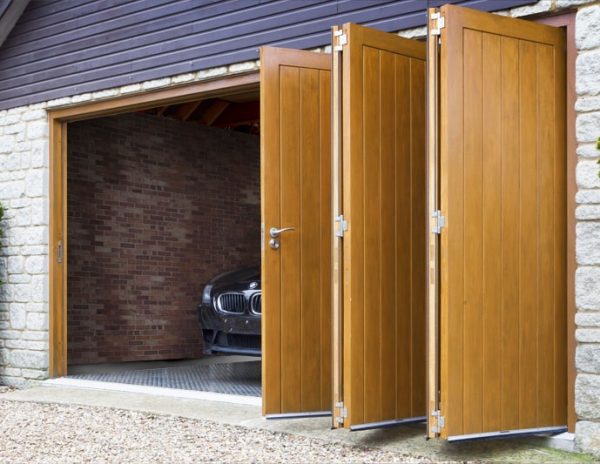 Tommafold 90 Folding Door System – 120kg per door