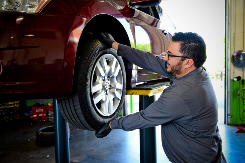 The Role Of Wheel Alignment In Preventing Uneven Wear