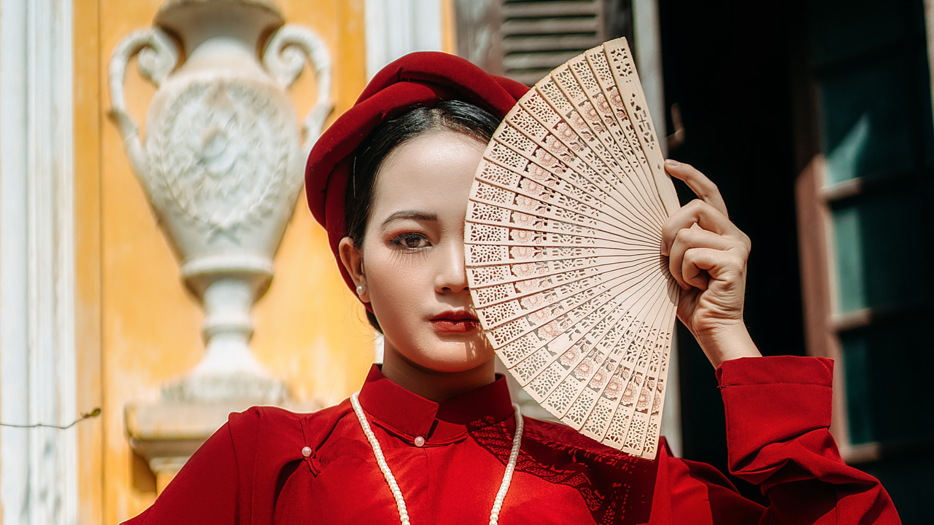 The interesting story of the hand fan