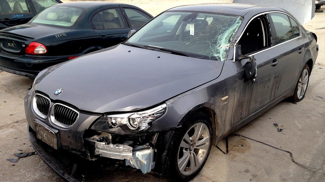 5 Crucial Points to Consider in Buying a Salvage Car