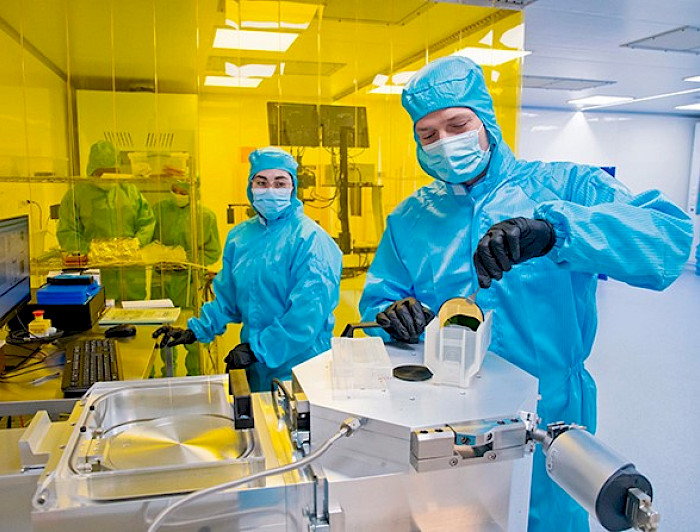 How Can Cleanroom Technology Improve Industrial Operations?