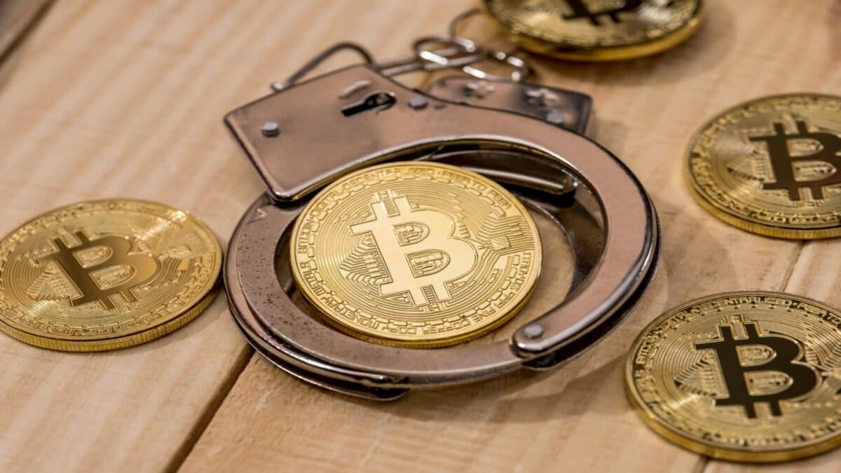 How Has Bitcoin Helped In The Growth Of The Dark Web Activities?