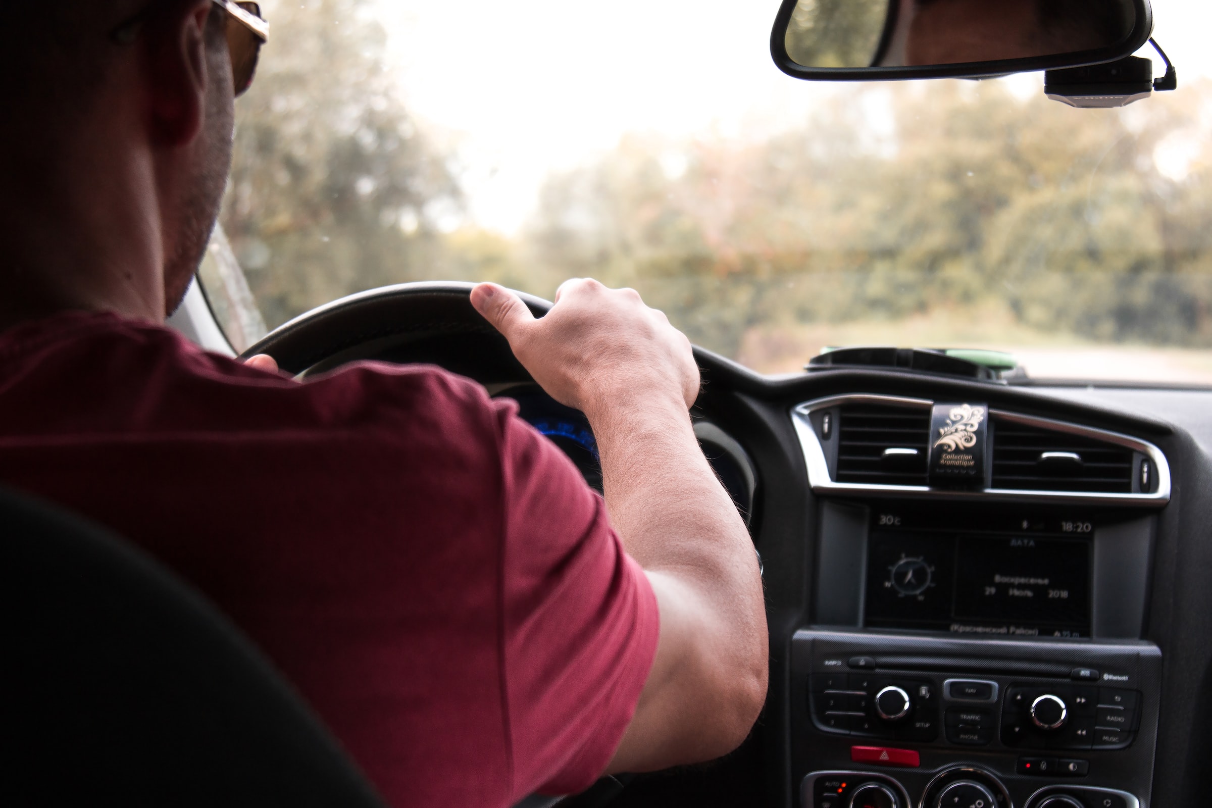 5 Attributes Your Driving Instructor Must Possess