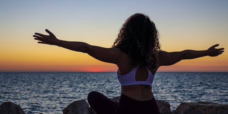 4 ECO-FRIENDLY ACTIVITIES TO HELP KEEP YOU GROUNDED