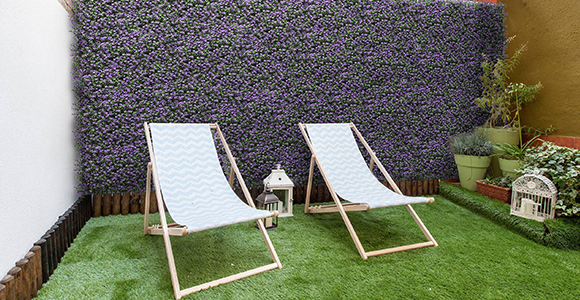 Innovative Designs Using Artificial Boxwood in Commercial Spaces