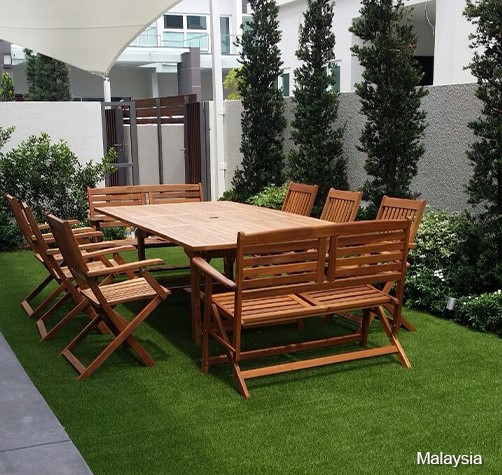 How to Choose the Best Artificial Grass for Your Balcony?