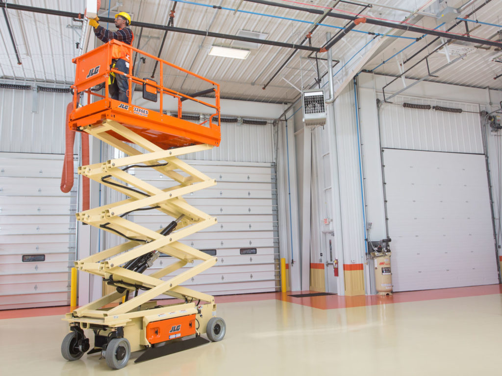 How Hiring a Scissor Lift Can Transform Your Construction Project