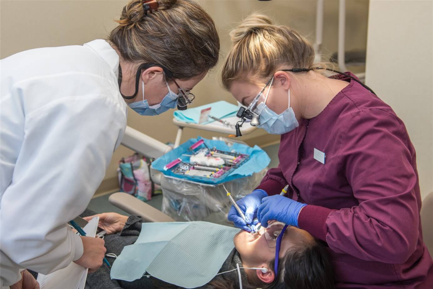 How Much Does a Dental Hygienist Make?