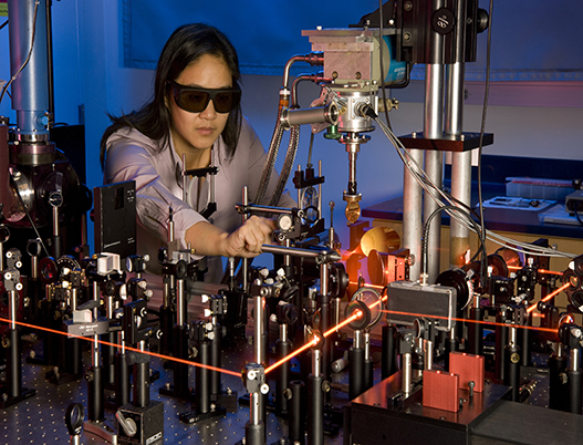 Global Optoelectronics Market Leveraging Strong Demand from Automotive Industry
