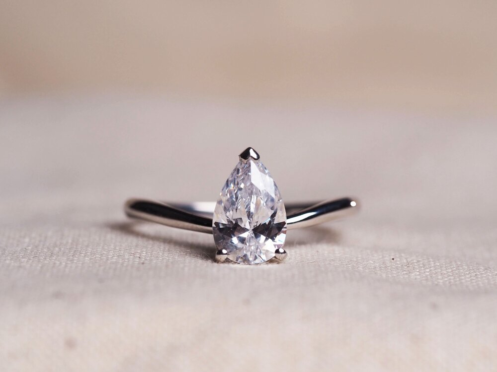 A Pear Cut Diamond's Characteristics