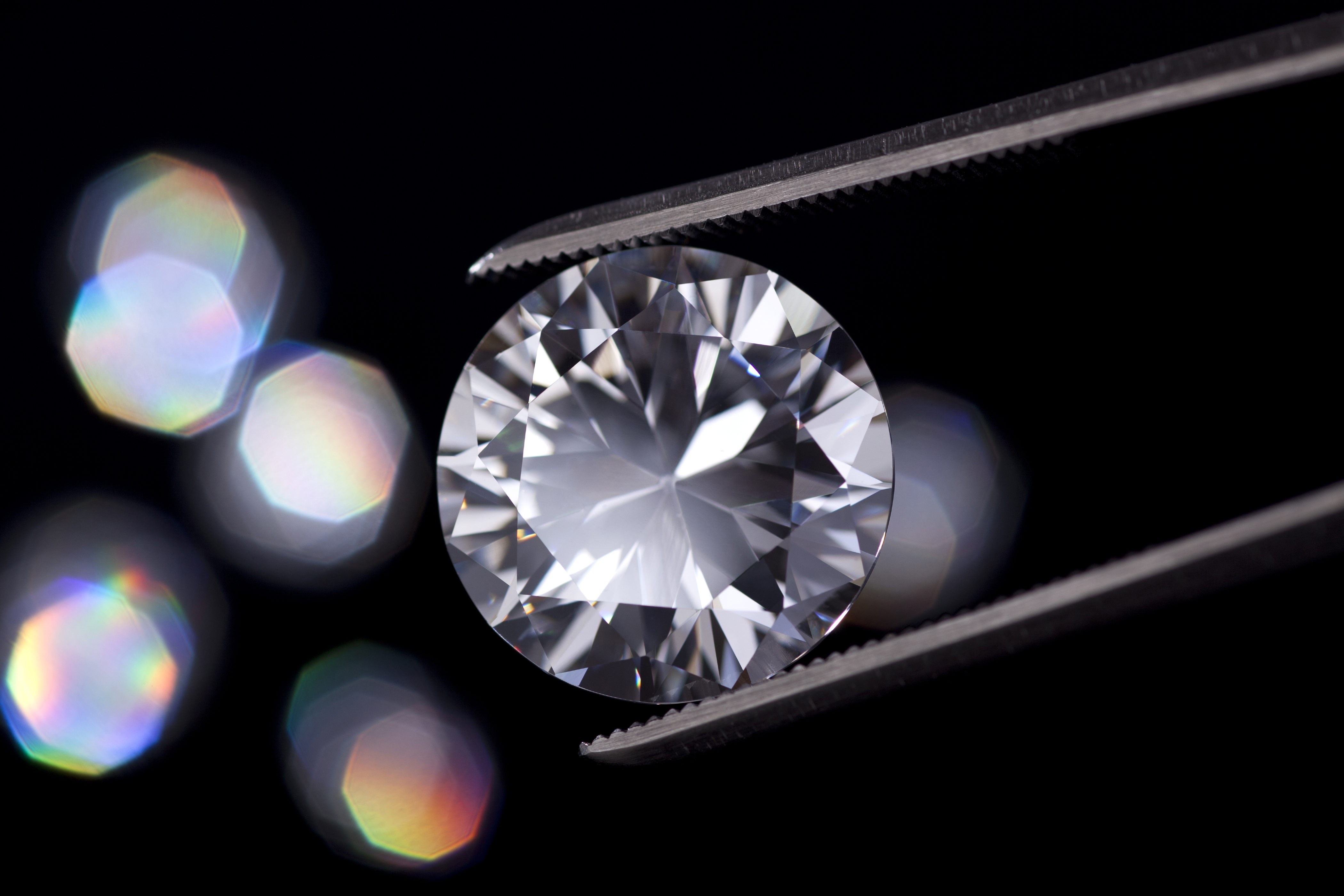 THE BENEFITS OF DIAMOND PRODUCTS AND DIAMONDS WITH LAB CERTIFICATION