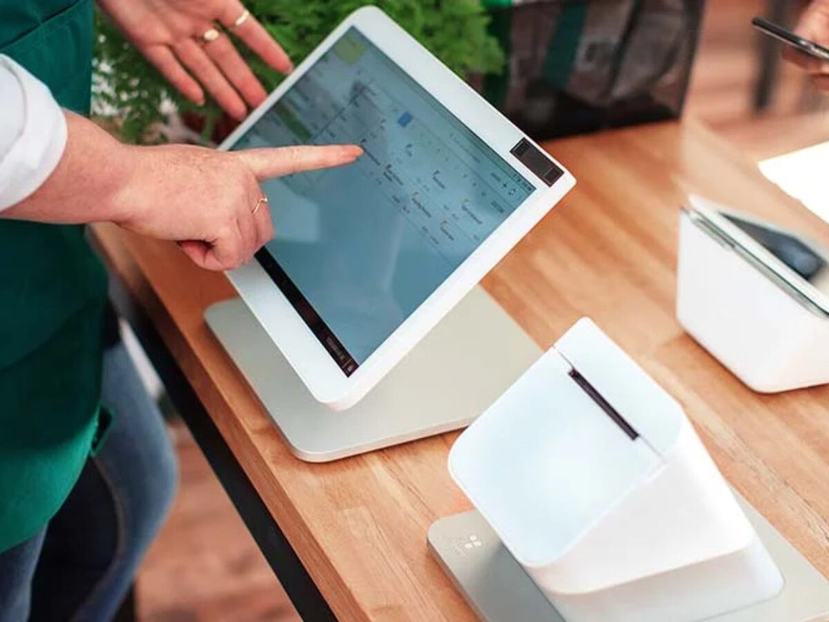 The Ultimate Guide To Clover POS Systems!