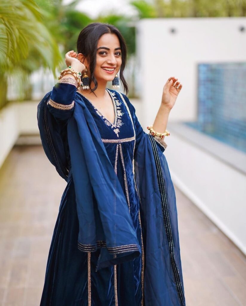 Namitha Pramod looks beautiful in a blue velvet mid-slit Anarkali!