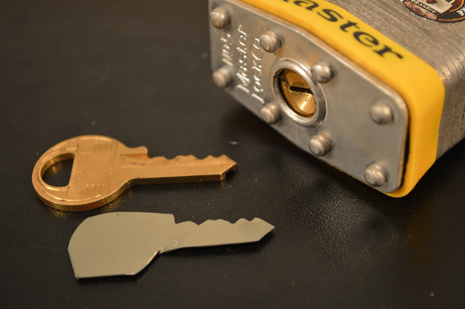 Locksmith Dubai: Ensuring Security and Peace of Mind