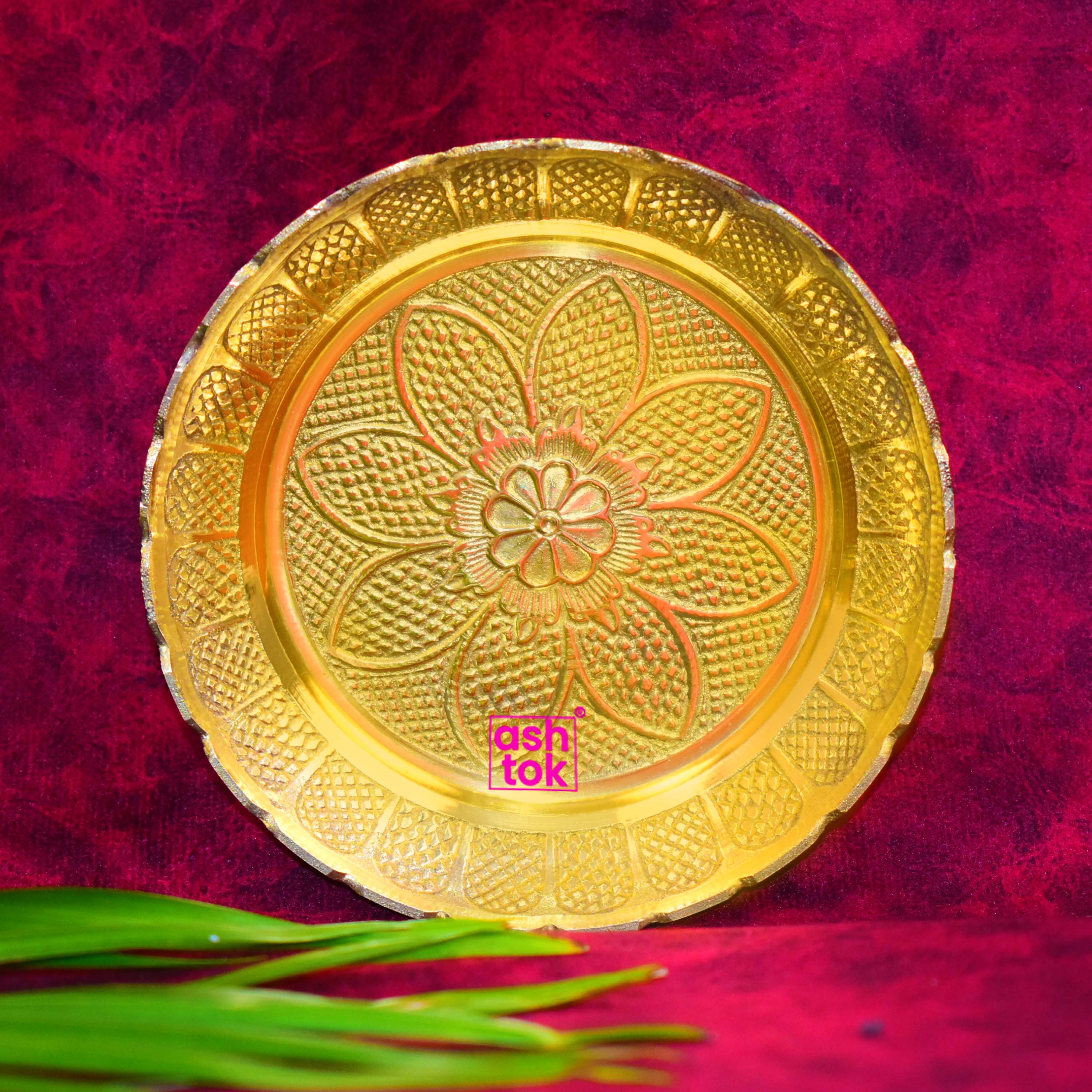 Brass Sweet Plates: Where Art and Elegance Meet on Your Dessert Table