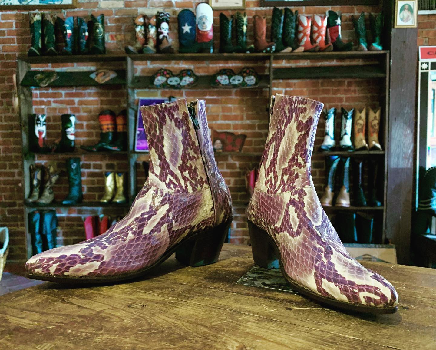 The Ultimate Guide to Purchasing Chelsea Boots