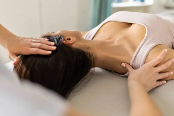 Chiropractic Healing in Moon Township, PA: How Local Experts Treat Headaches, Sciatica & More