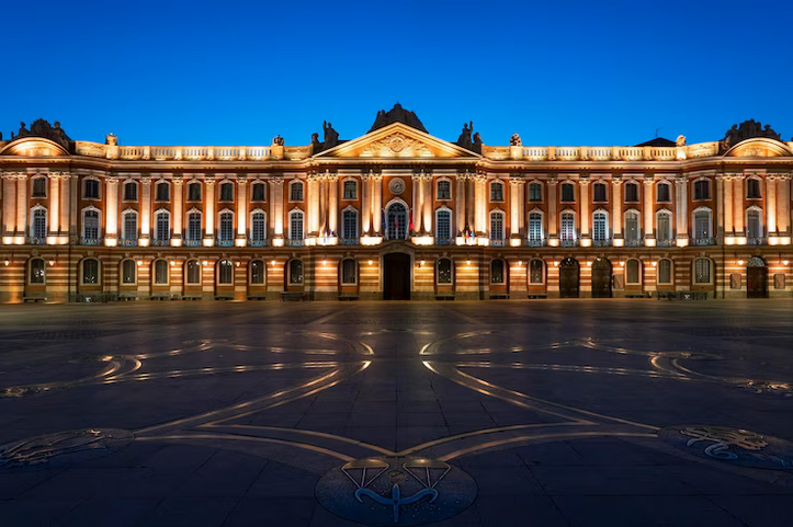The Passion of Collecting: A Profile of Galerie België's Owner and Their Commitment to Showcasing the Best of Belgian Art