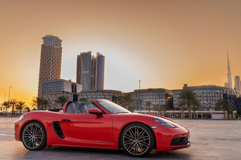 Rent Luxury Cars in Dubai