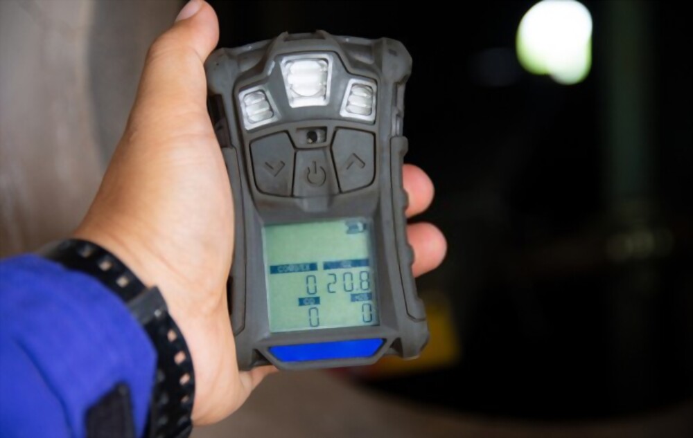 Why You Need an LPG Leakage Detector in UAE