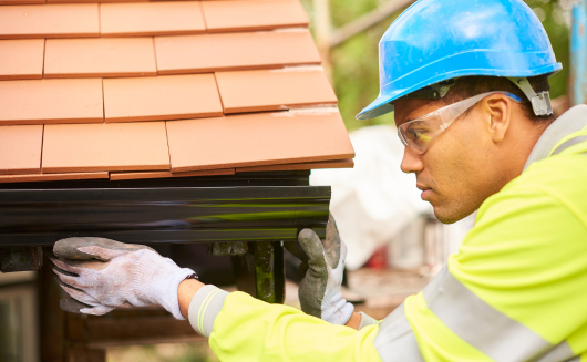 Why Spring Is the Perfect Time for Gutter Installation in Hampton Roads