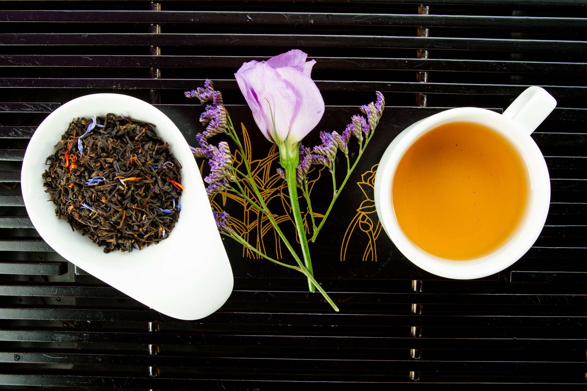 Sticky Chai vs. Regular Chai: Everything You Need to Know 