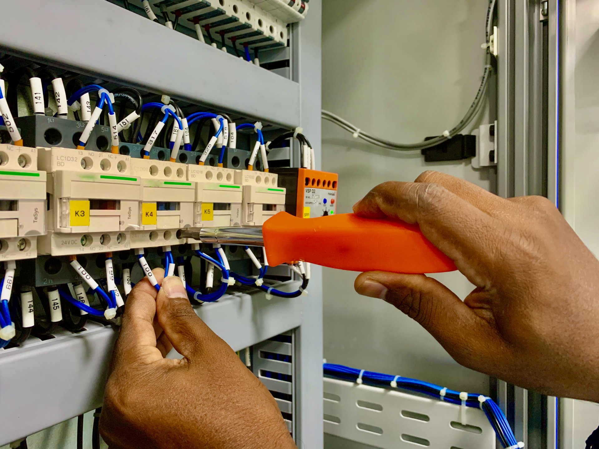 Fundamentals of Sputtering System