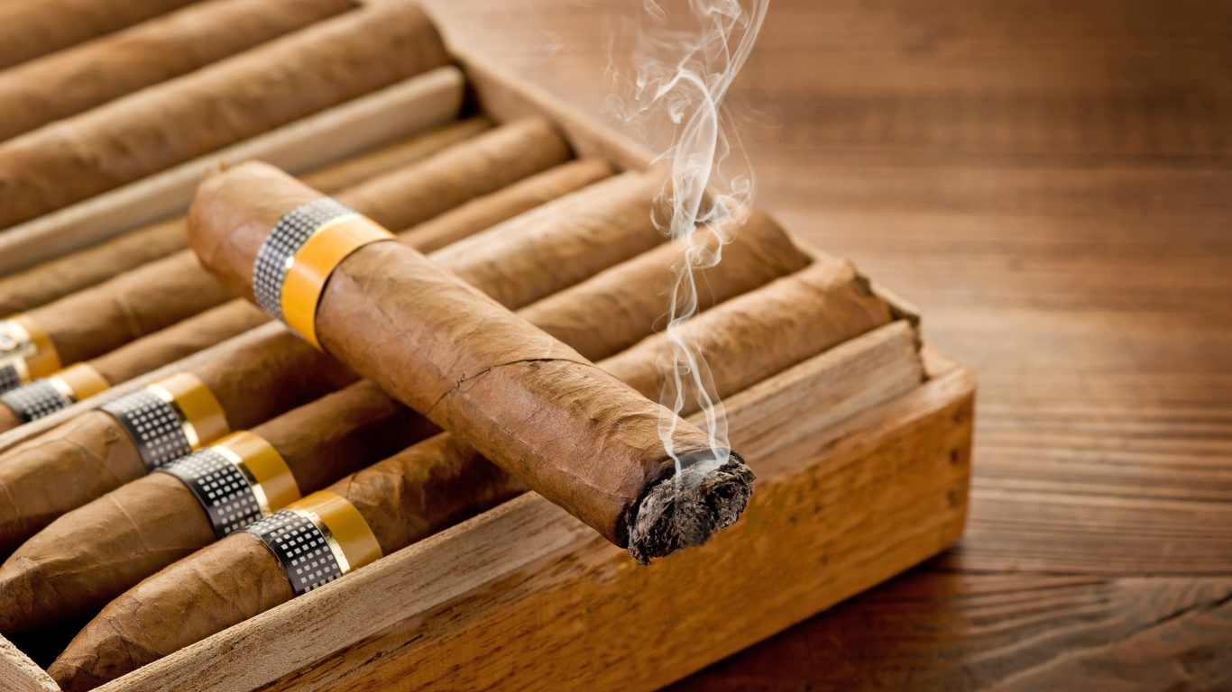 Culture Of Cigars and Cigarillos With Luxury And Sophistication