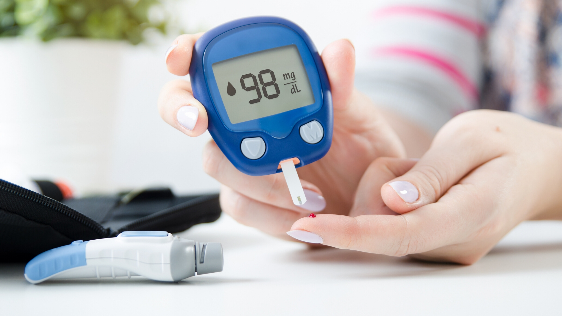 Blood Glucose Monitoring and A1c Testing: What's the Difference