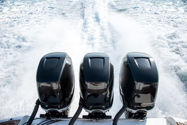 Outboard Engines: The Perfect Blend of Power and Efficiency