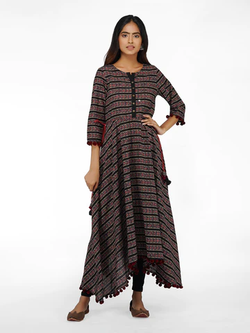 Top Tips To Style An Anarkali Suit For Various Occasions