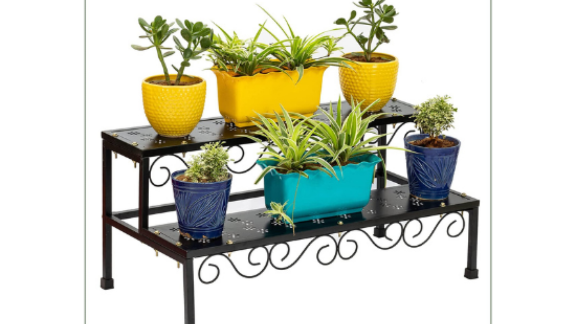 Decorate your house with decorative metal pieces