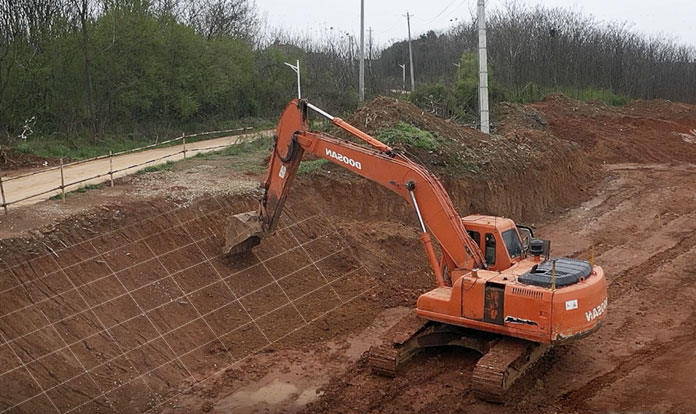 How to Choose a Suitable Excavator Grade Control System for Your Construction Project?