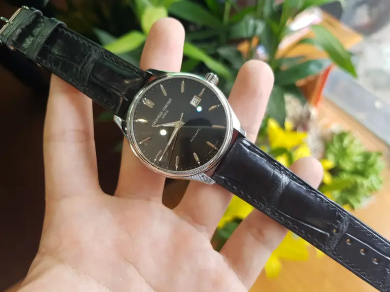 Cách xử lý đồng hồ Frederique Constant chạy nhanh hoặc chậm