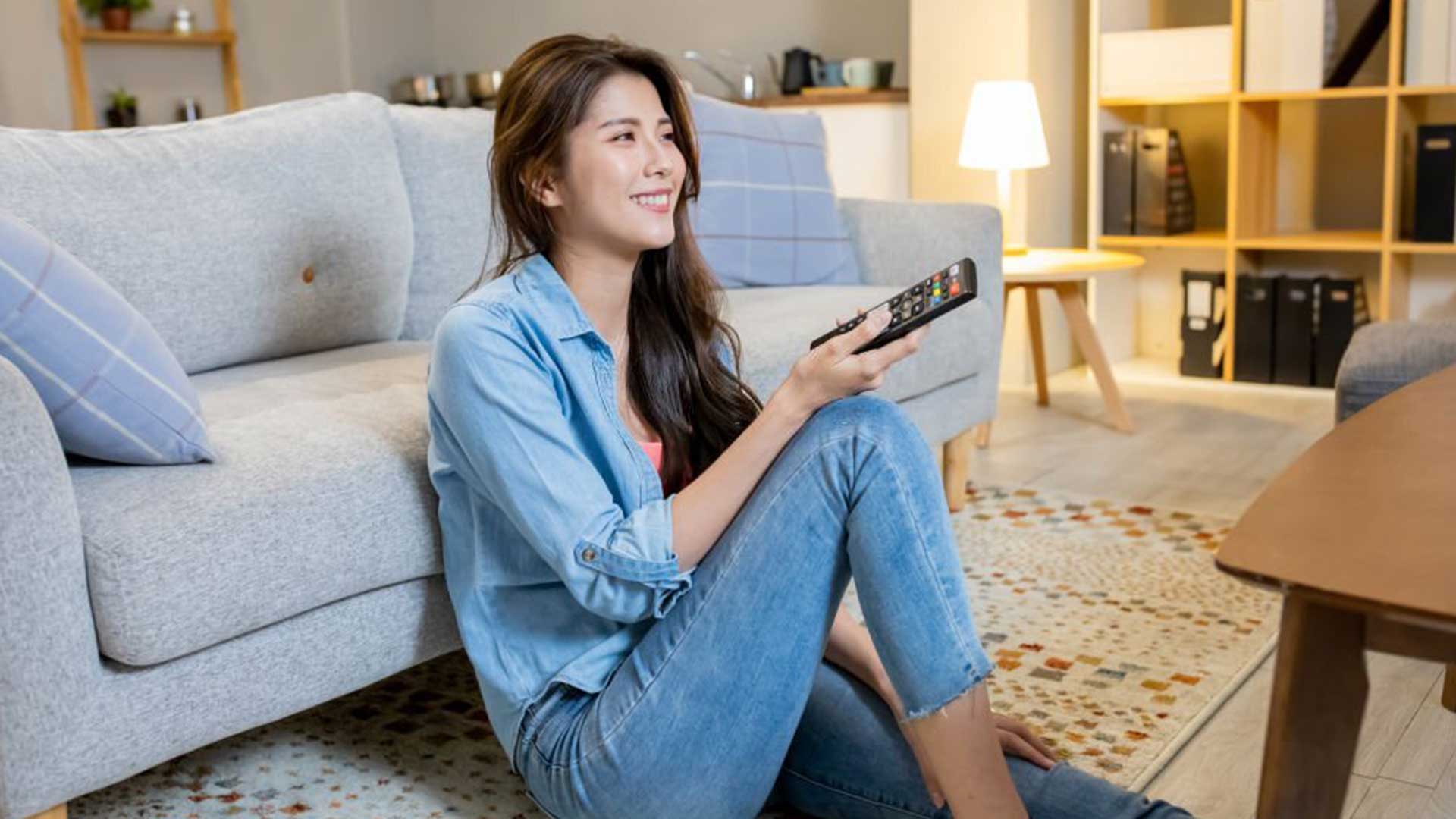 What is the DirecTV channel lineup?