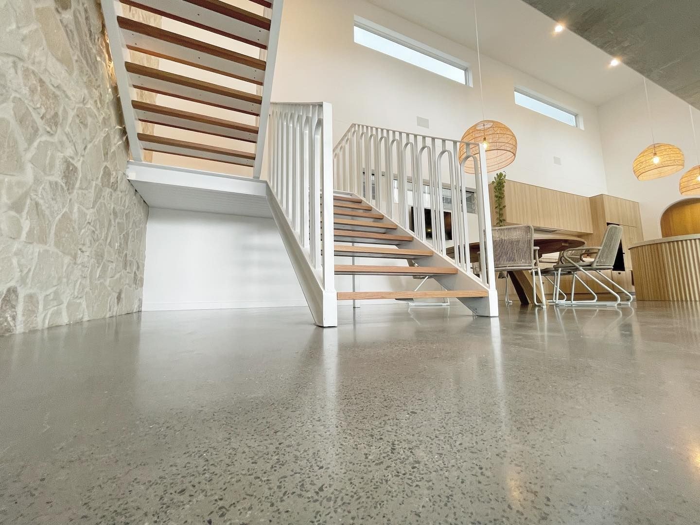 10 Things to Consider Before Choosing Polished Concrete Services