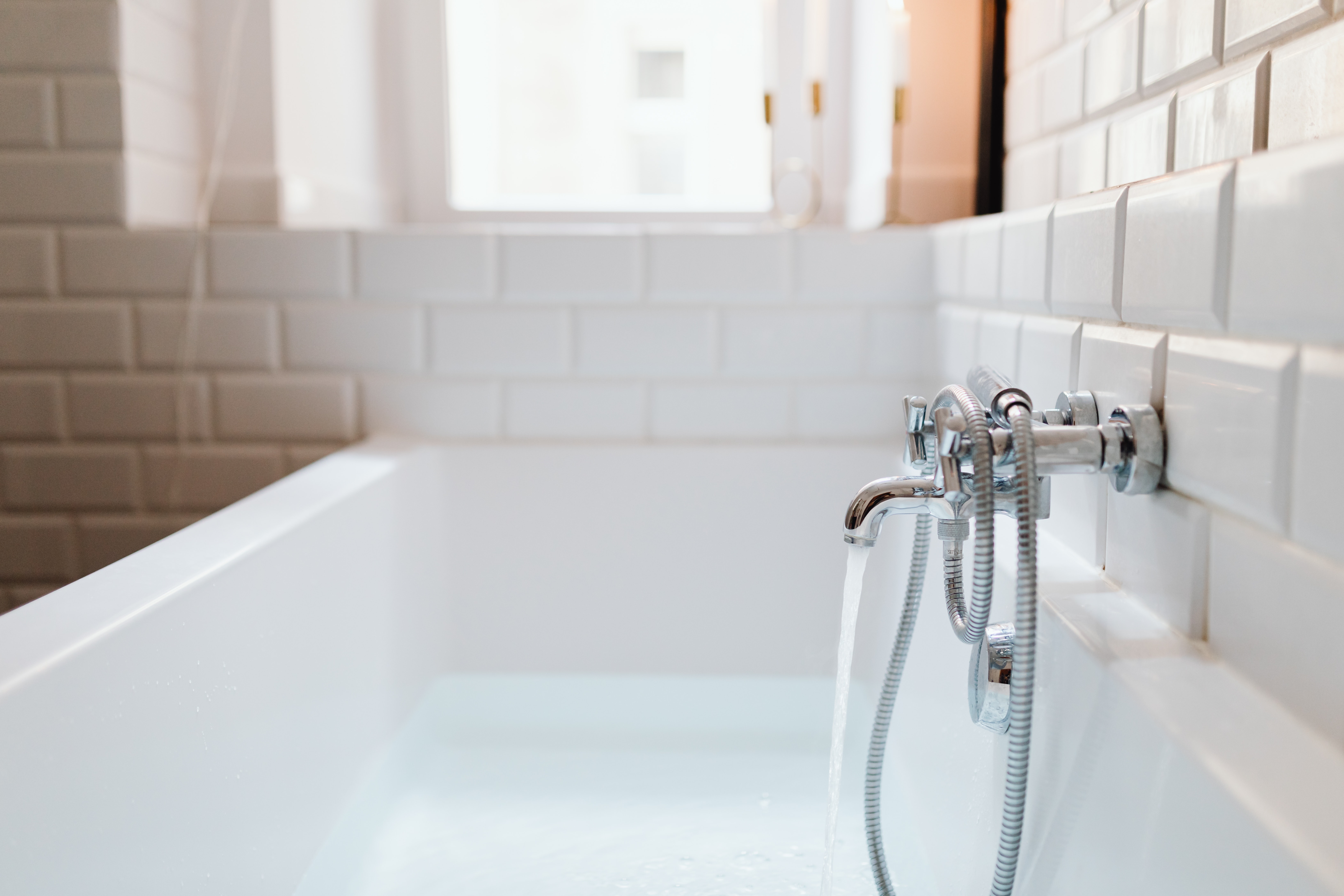 Things One Can Expect in Plumbing Emergency Services 