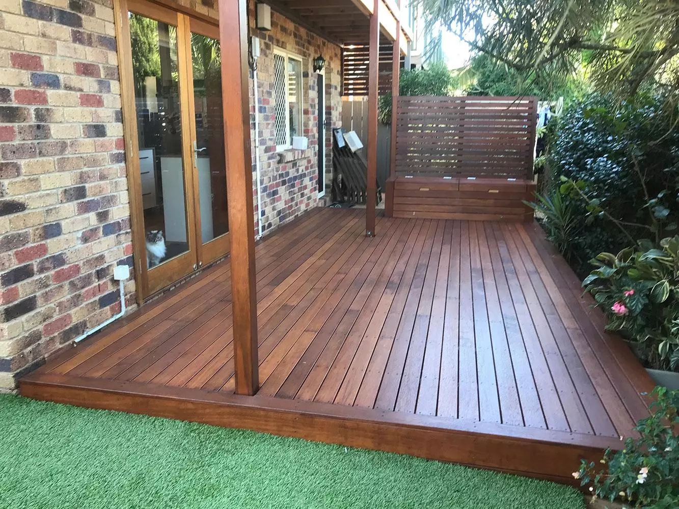 Decking Materials for Different Weather: Which is Right for You?