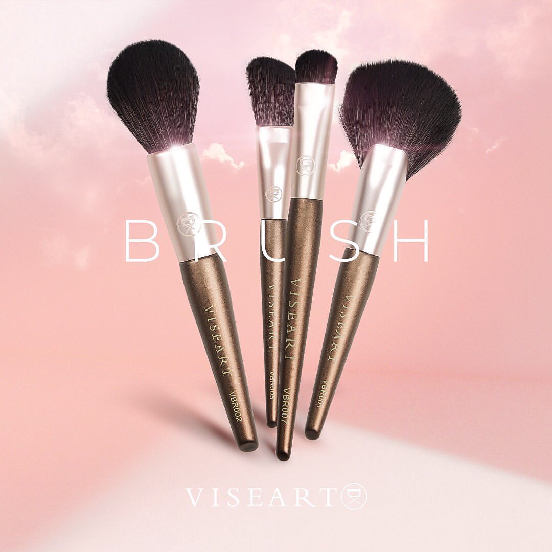 The Ultimate Guide to Choosing the Perfect Makeup Brush Set for Your Needs  