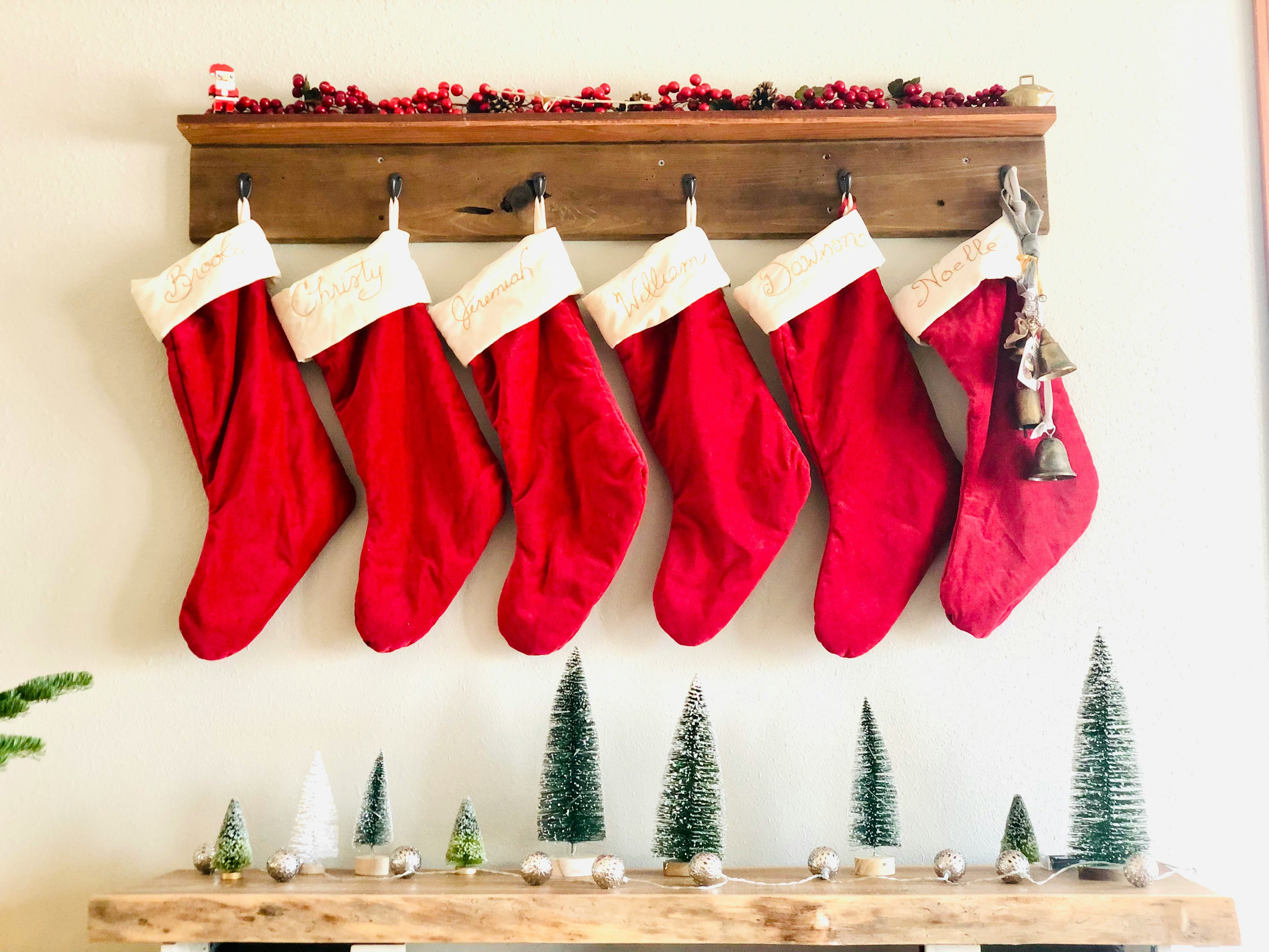 Hot Sauce Gift Guide: Spicy Stocking Stuffers for the Holidays