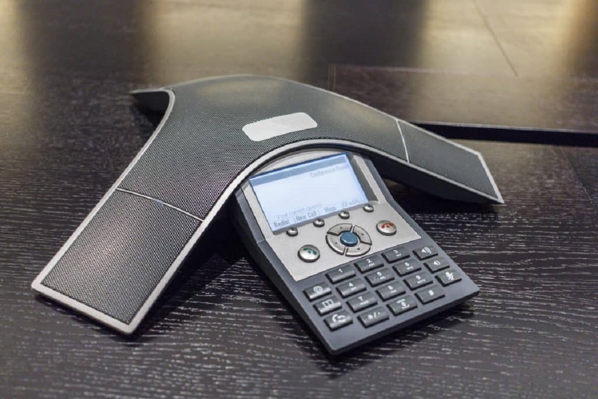 Which Hosted Phone System is Best for Your Business?